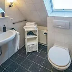 With 3 Bedrooms Σπίτι διακοπών