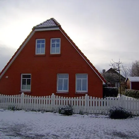 With 3 Bedrooms * Greetsiel
