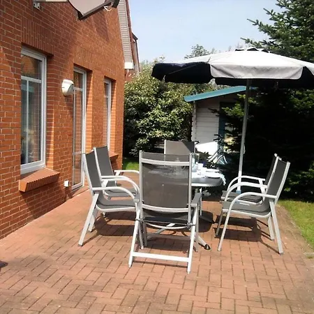 With 3 Bedrooms Greetsiel