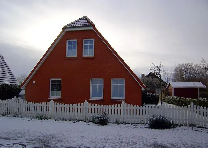 With 3 Bedrooms * Greetsiel