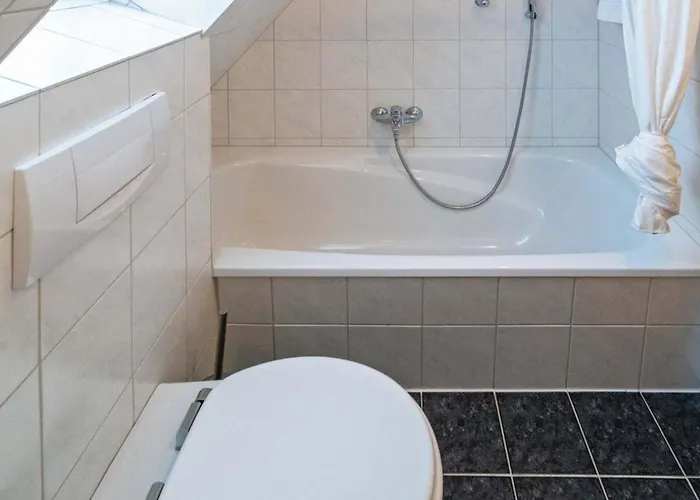 With 3 Bedrooms * Greetsiel